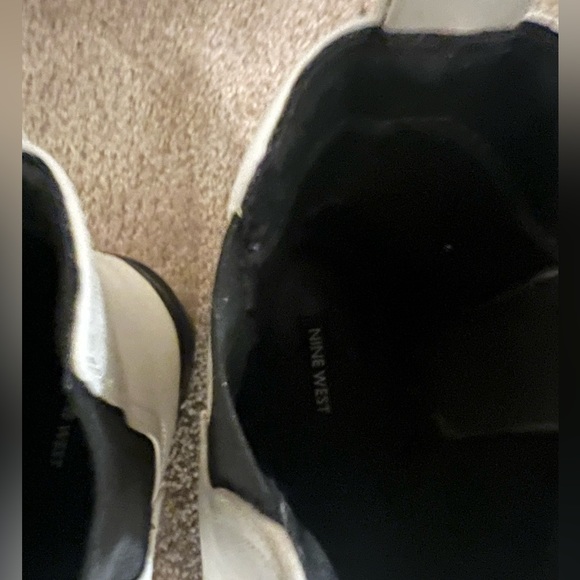 Nine West Womens Quies Chelsea Heeled Booties 👢 - Picture 6 of 15